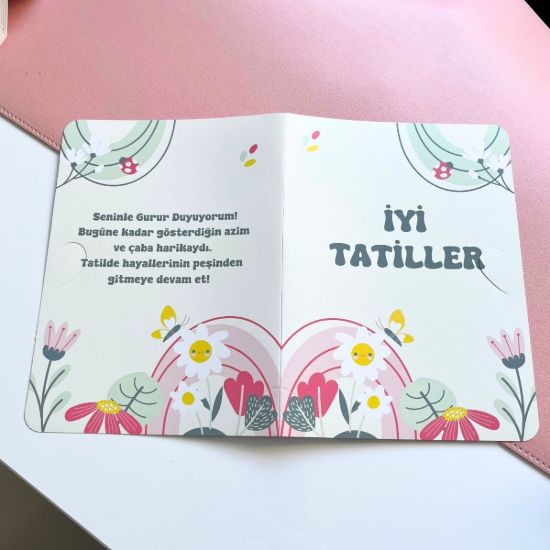 Çiçekli Karne Kılıfı resmi