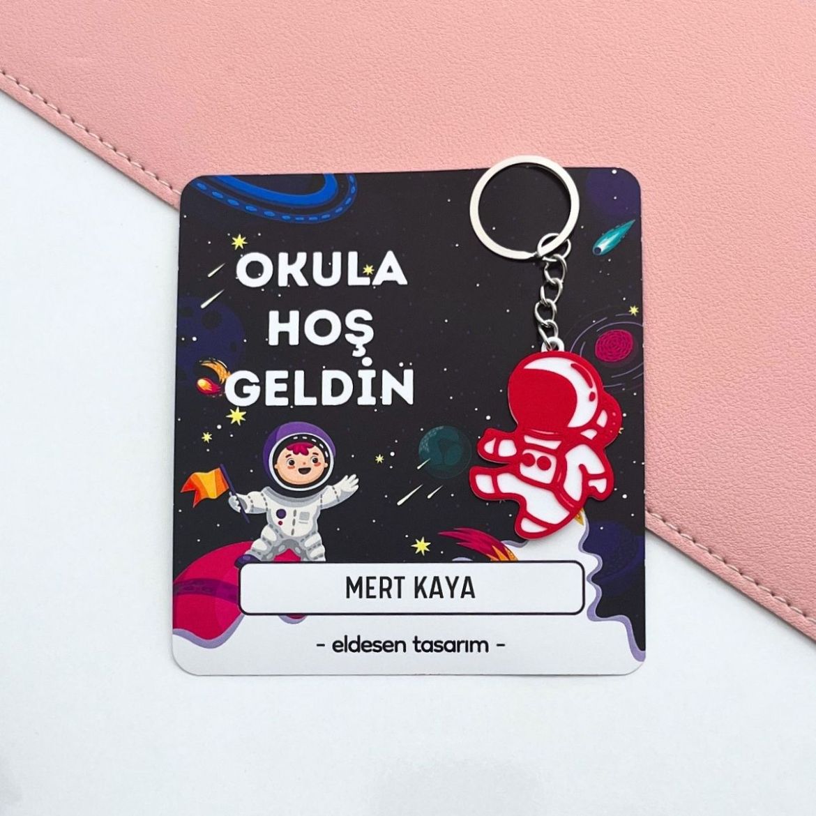 Astronotlu İsme Özel Kartlı Anahtarlık Okul Açılışı Hediyesi resmi