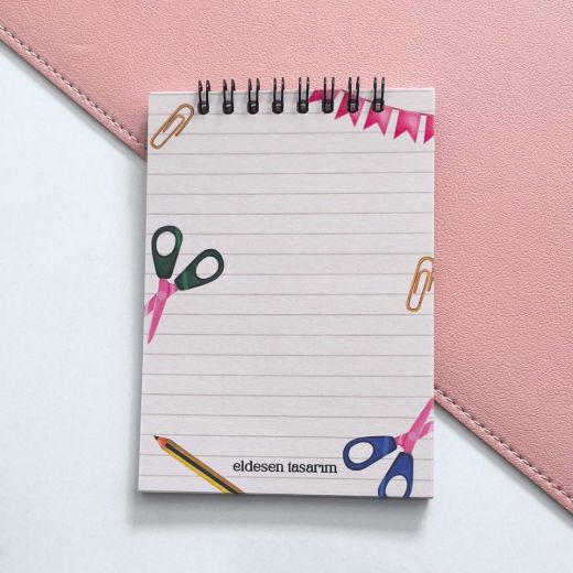 Makaslı İsme Özel Defter ve Anahtarlı Okul Açılış Hediyesi resmi