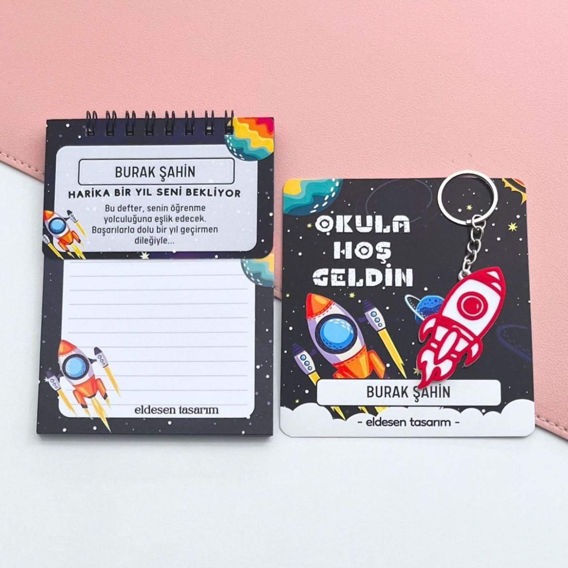 Roketli İsme Özel Defter ve Anahtarlı Okul Açılış Hediyesi resmi