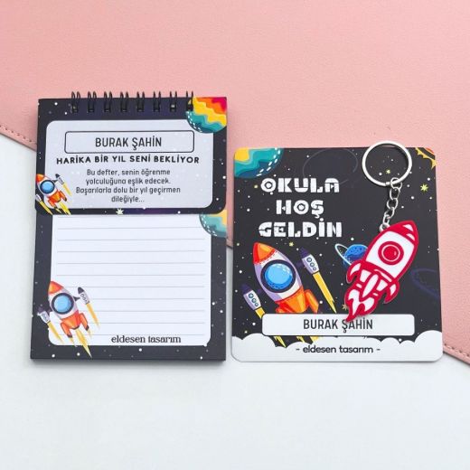 Roketli İsme Özel Defter ve Anahtarlı Okul Açılış Hediyesi resmi