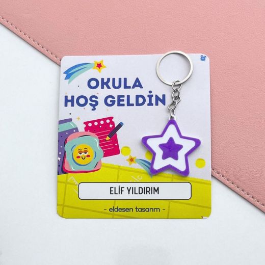 Sarılı İsme Özel Defter ve Anahtarlı Okul Açılış Hediyesi resmi